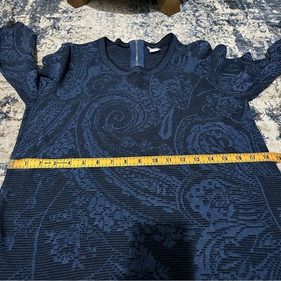 Chico’s Blue & Black Paisley Jacquard Pullover 3/4 Sleeve Sweater Size Medium - Picture 9 of 11